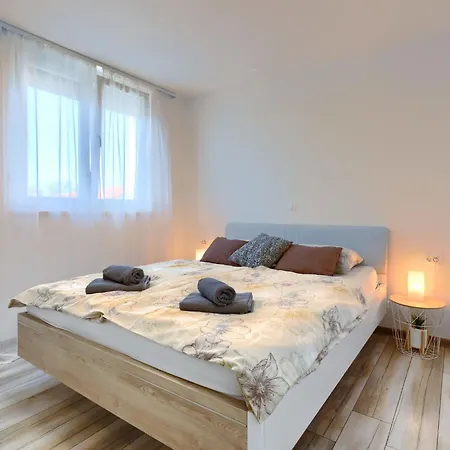 La Mar-1 By Interhome شقة *