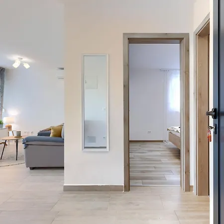 La Mar-1 By Interhome * Zambratija (Istria)