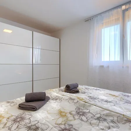 La Mar 1 By Interhome * Zambratija (Istria)